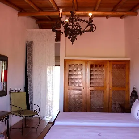 Hotel De Charme Capela Das Artes