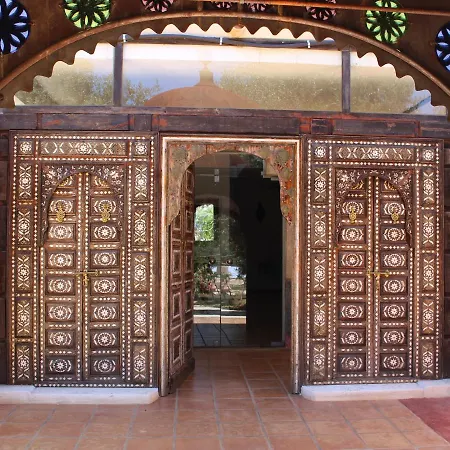 De Charme Capela Artes 4*