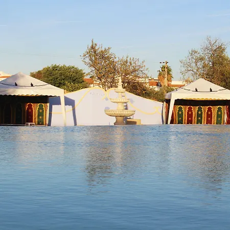 De Charme Capela Artes