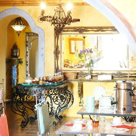 De Charme Capela Artes