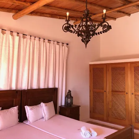 De Charme Capela Artes Hotel 4*